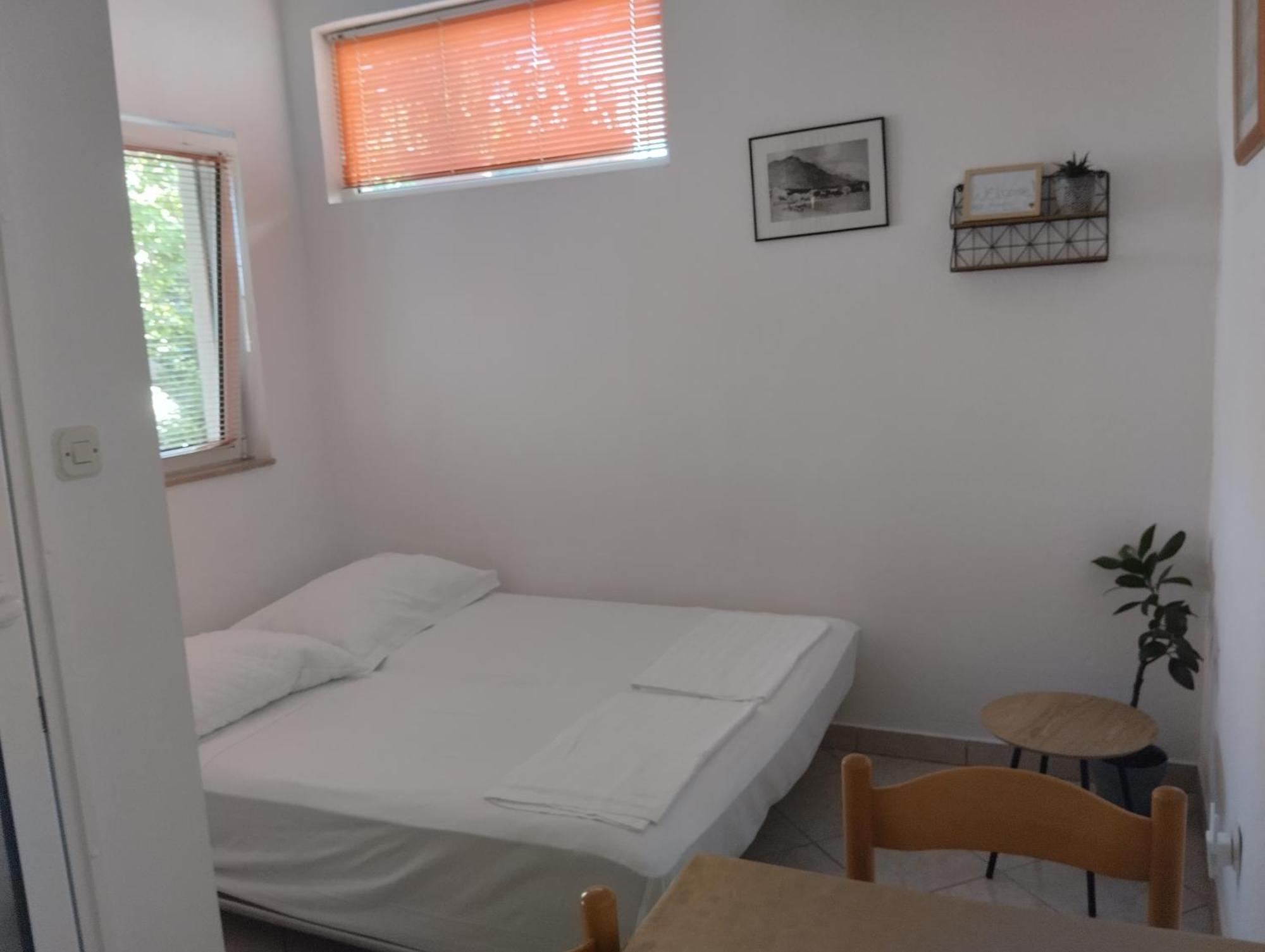 Nina Seaview Apartment Baška Voda Екстериор снимка